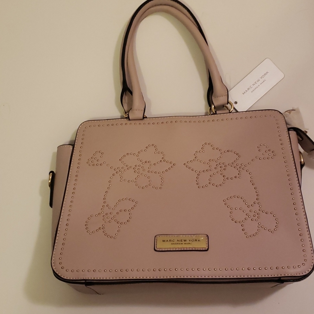 💝❤MARC NEW YORK Faux-Leather Gold Floral